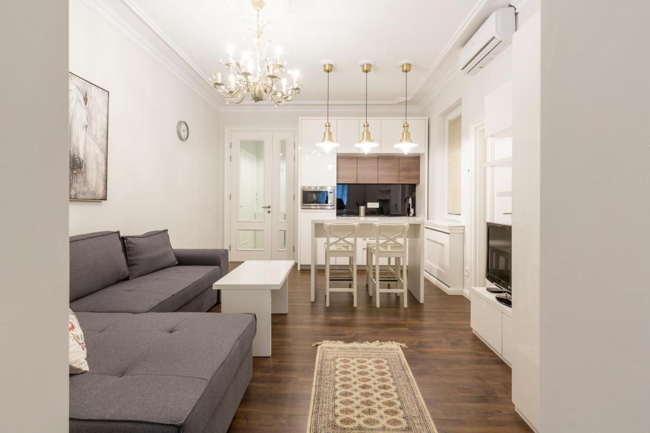 Belgrade Center Apartment Slavija Square II Belgrado Exterior foto