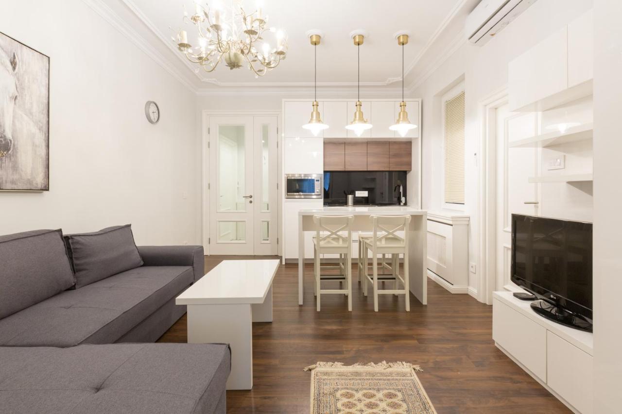 Belgrade Center Apartment Slavija Square II Belgrado Exterior foto